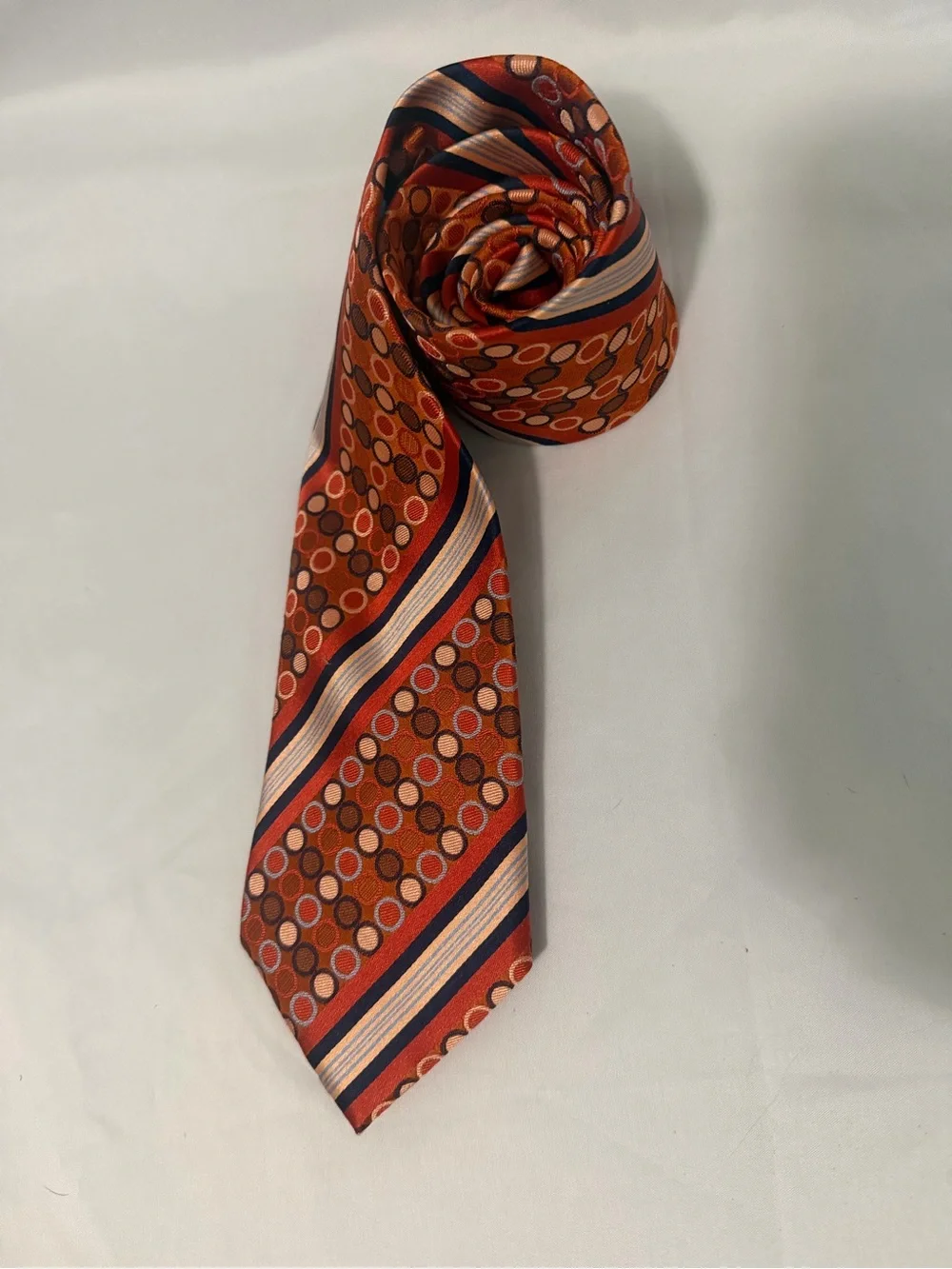 Steve Harvey collection Classic circle Orange Patterned Men's Tie - 621/2